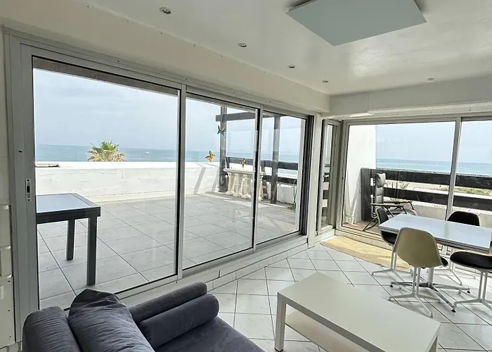 La Belle Vue -By Agn - Appartement Vue Mer Port Nature - 2 Personnes شقة *